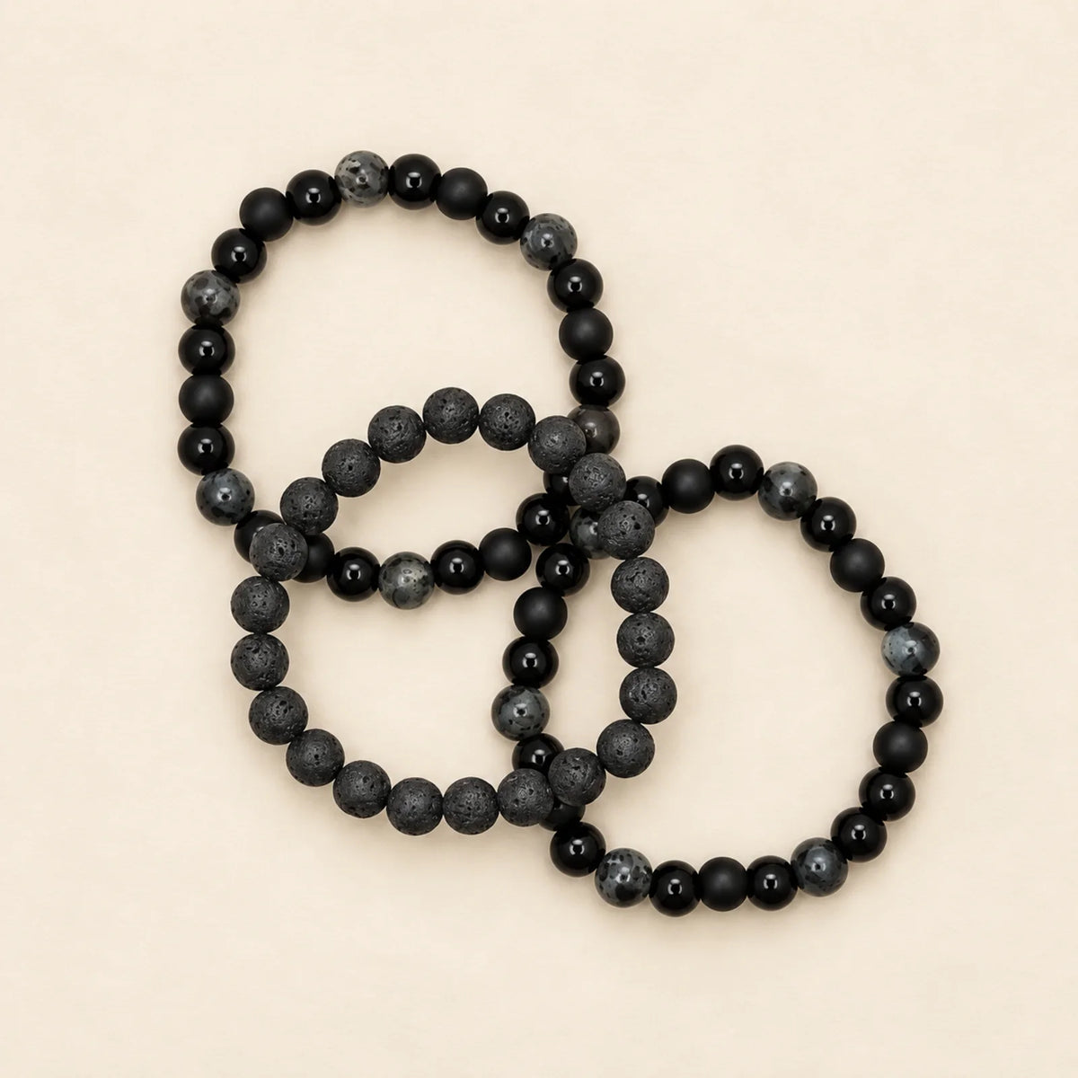 Set de pulseras negras