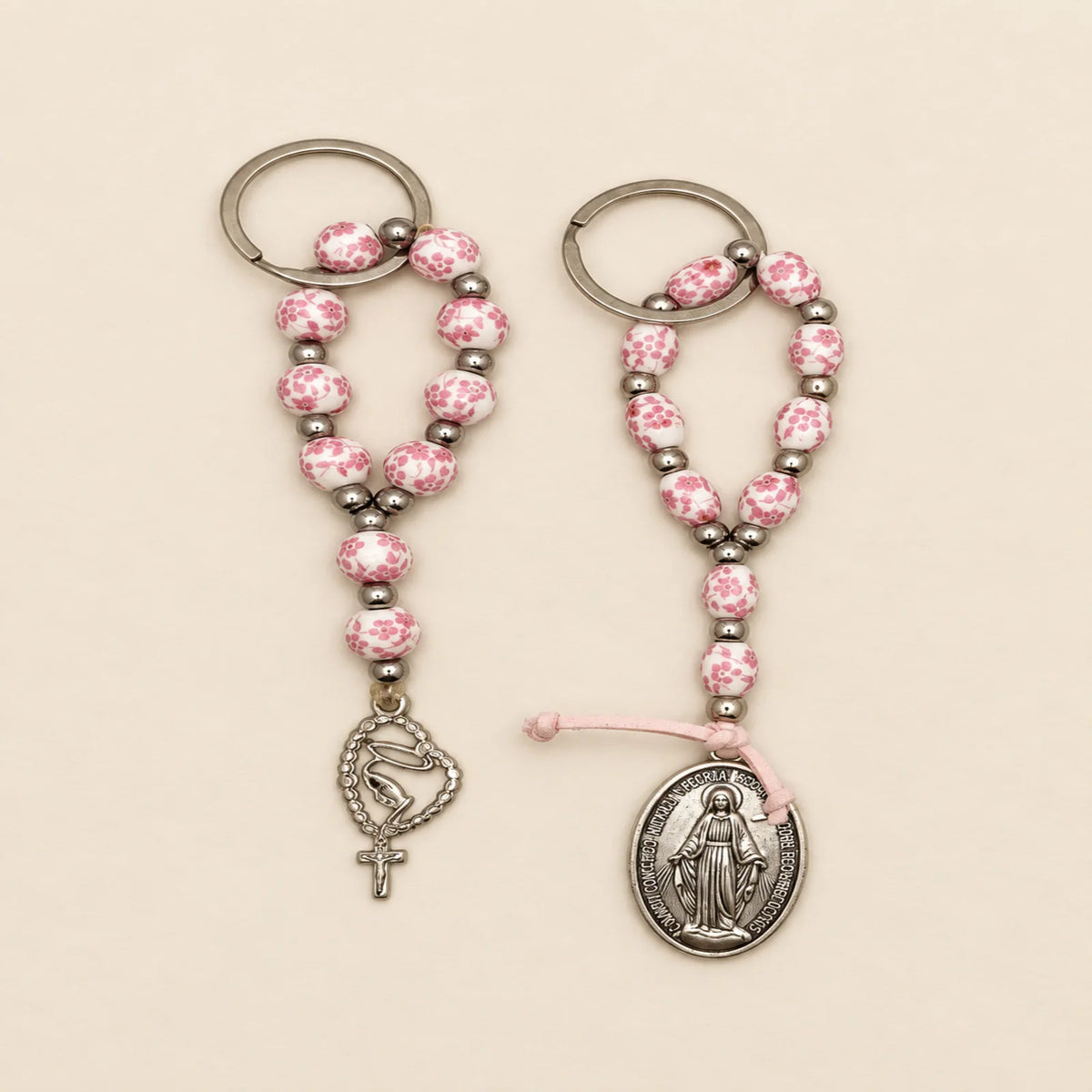 Set de rosarios rosados