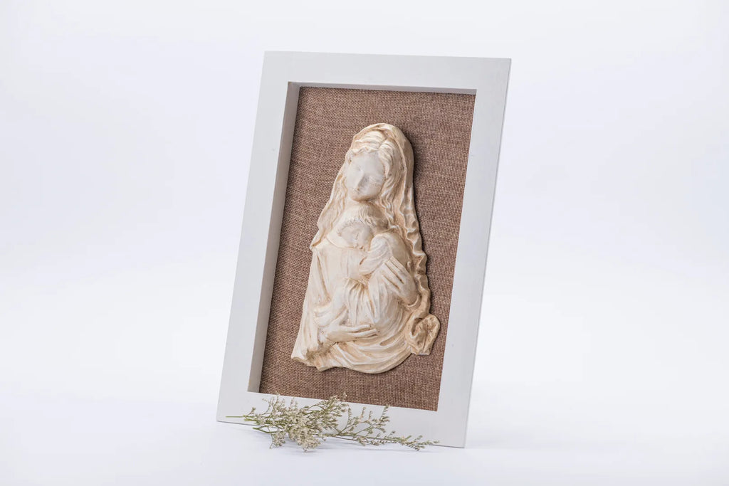 Cuadro marrón con Virgen y Niño