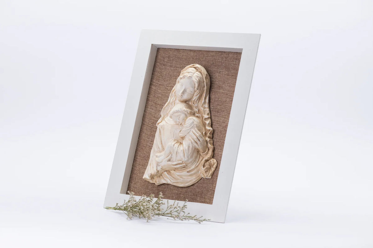 Cuadro marrón con Virgen y Niño