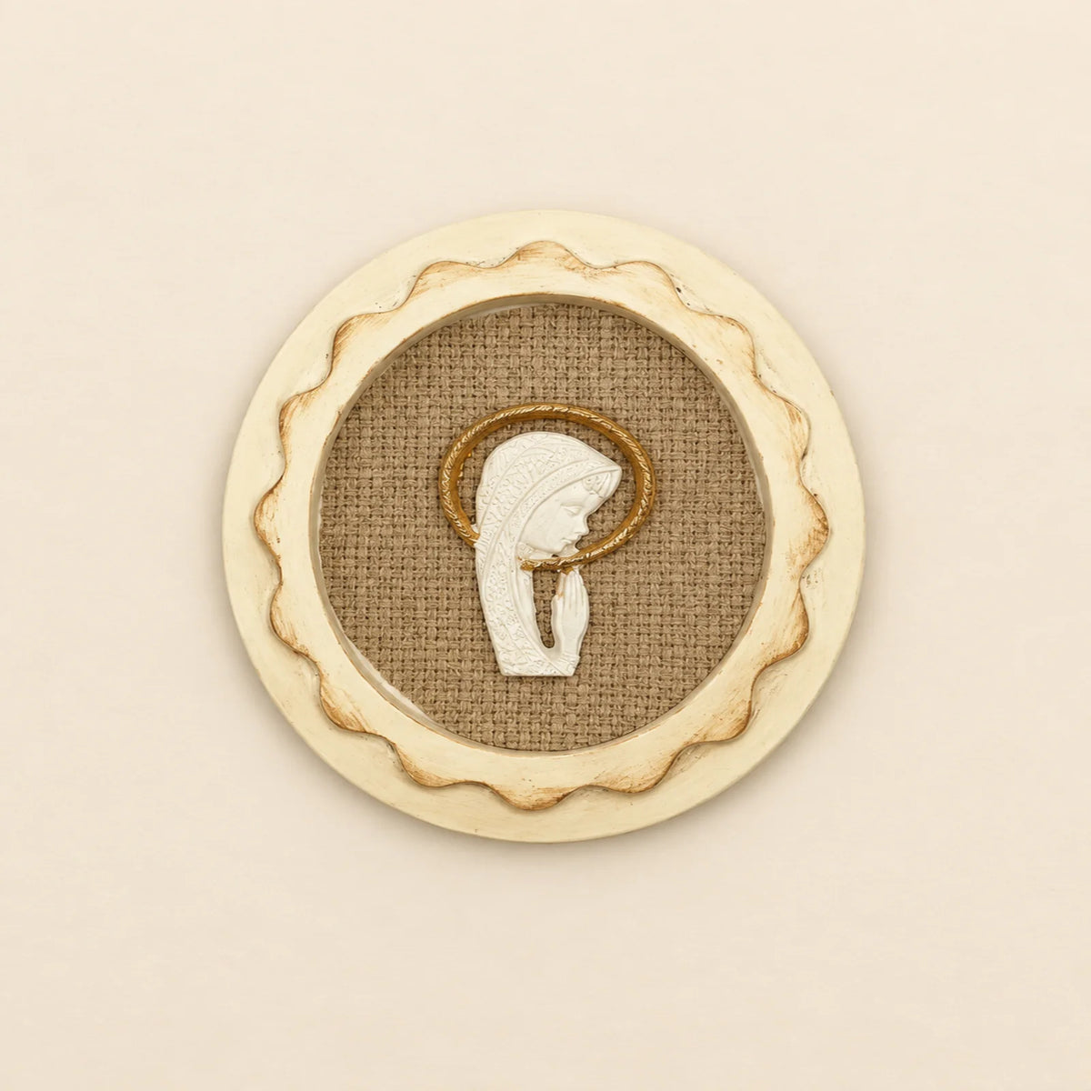 Relieve oval pequeño