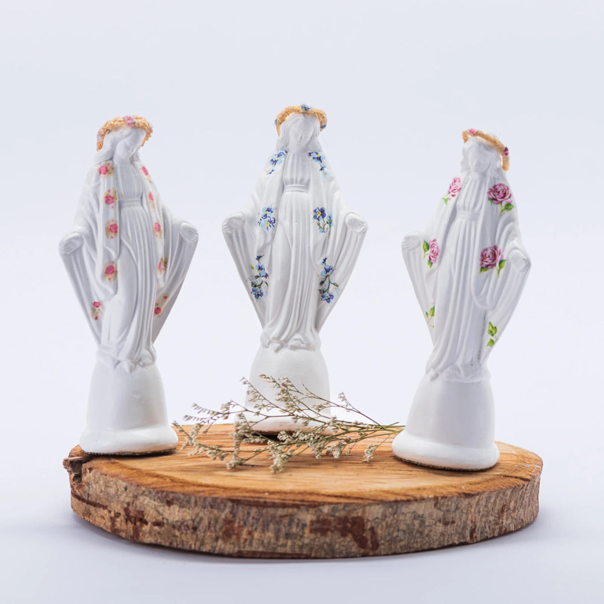 Colección de Vírgenes con detalles florales