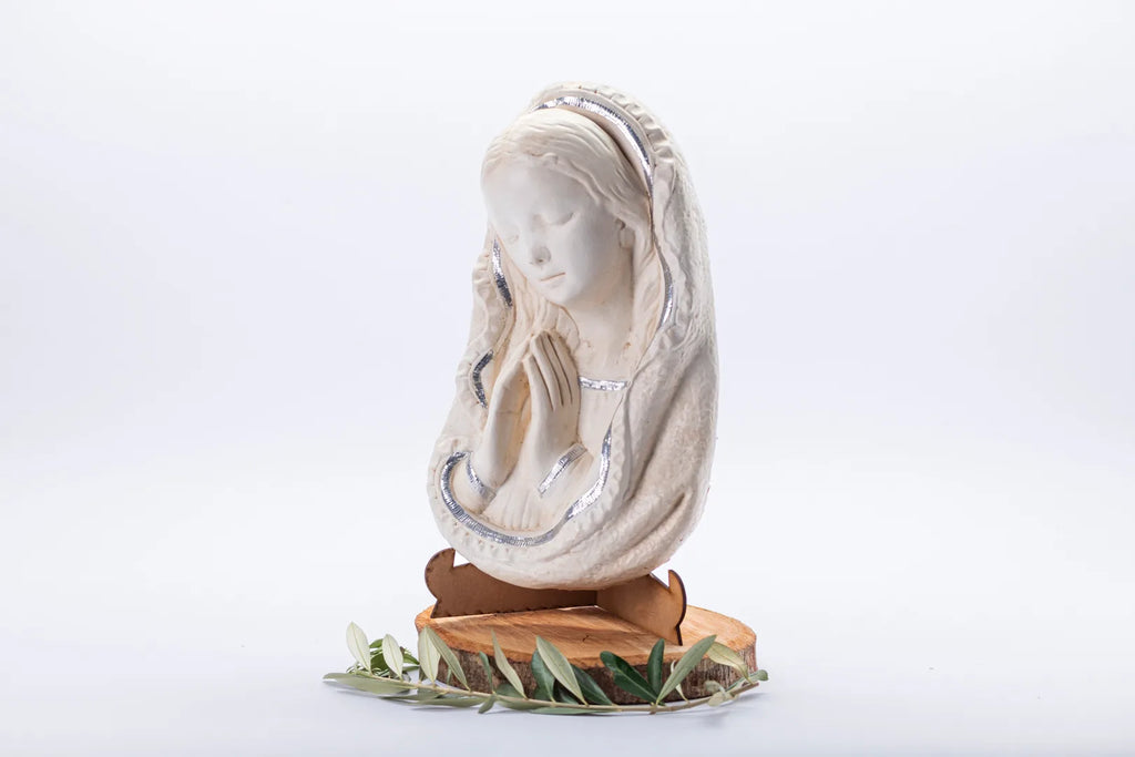Figura de Virgen orante