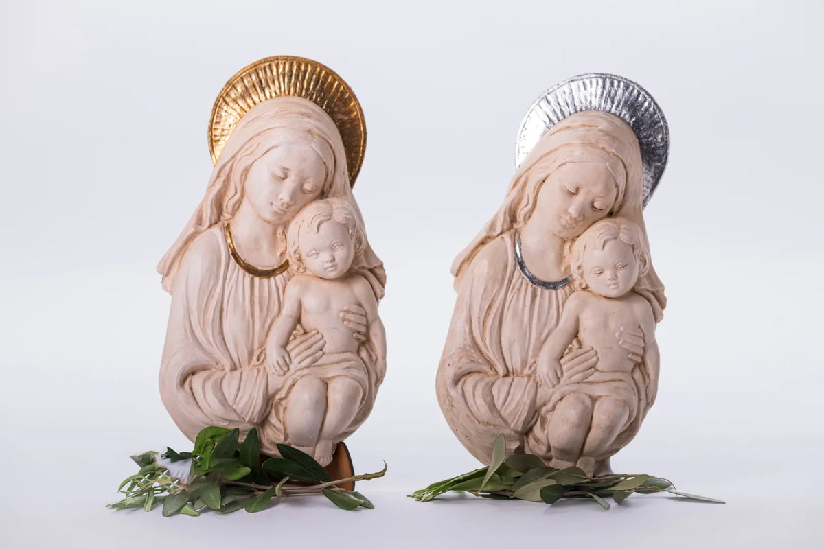Set de figuras de María y José